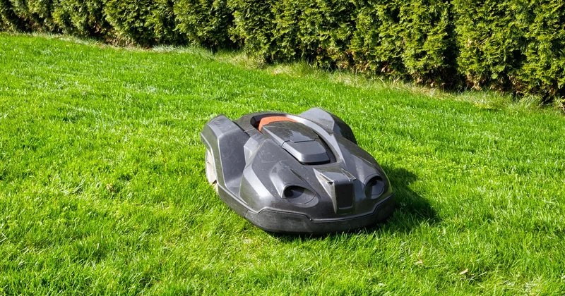 Qui fabrique les robots tondeuses Kress ?