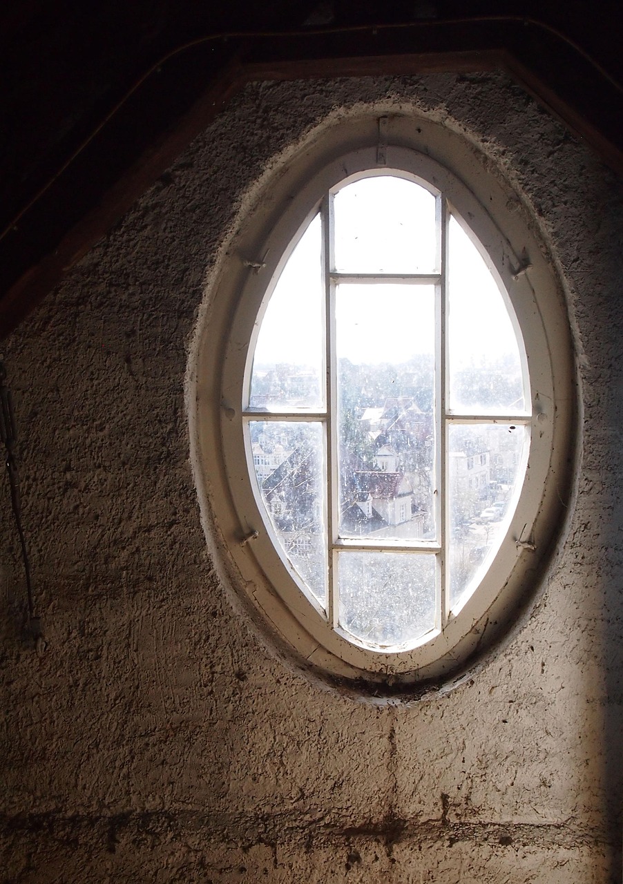 isolation de grenier : am&eacute;liorez le confort thermique de votre maison tout en r&eacute;duisant vos factures d'&eacute;nergie gr&acirc;ce &agrave; une isolation efficace et durable.